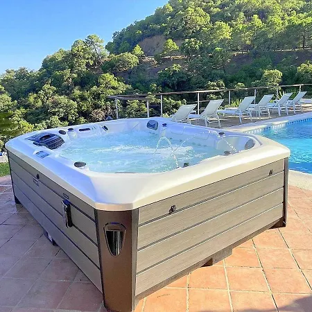 Authentic Getaway 5 Bedrooms Viila With Panoramic Views! Villa
