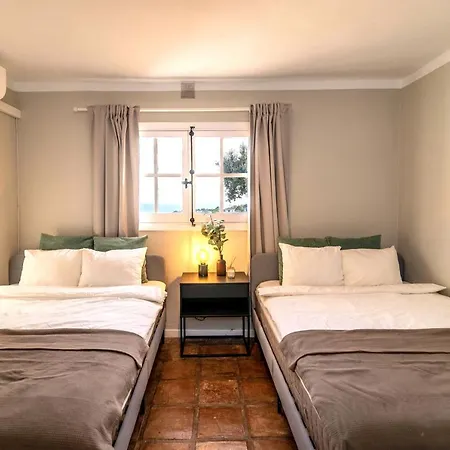 Authentic Getaway 5 Bedrooms Viila With Panoramic Views!