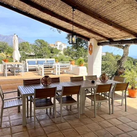 Authentic Getaway 5 Bedrooms Viila With Panoramic Views! Benahavís