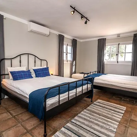 Authentic Getaway 5 Bedrooms Viila With Panoramic Views! Villa